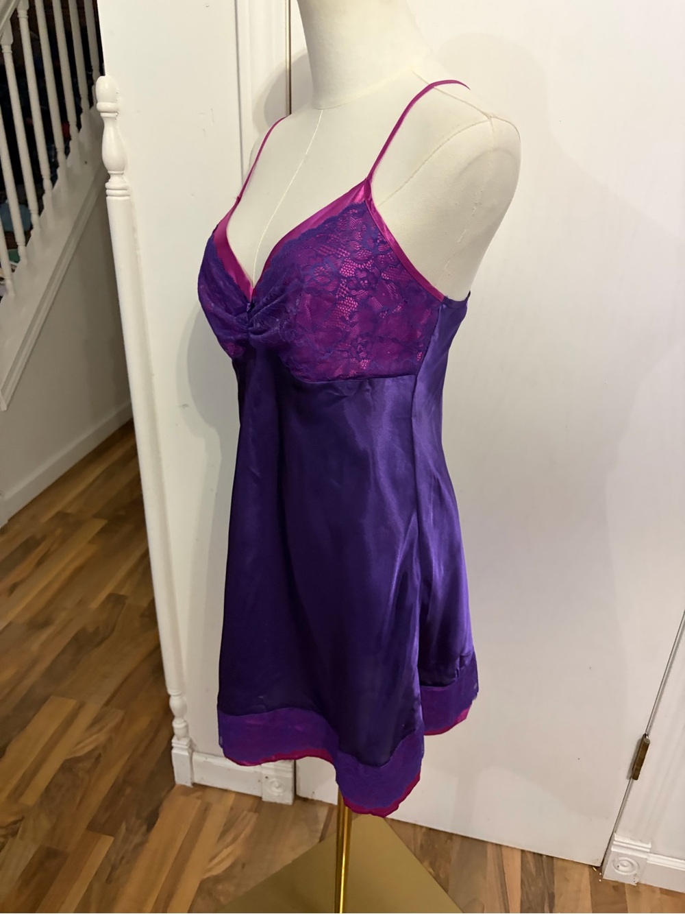 Purple & Pink Magenta Lace Satin Slip Dress, Medium, EUC